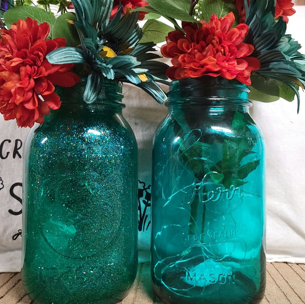 Mason jars with flowers and fairy lights (12+ jars)